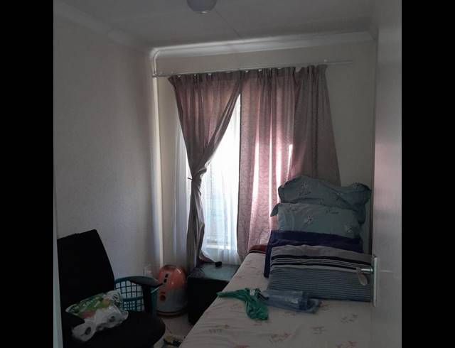2 BEDROOM APARTMENT FOR SALE IN OLIEVENHOUTBOSCH